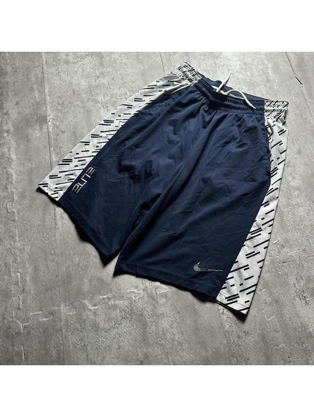 Vintage 2000s men’s large baggy Nike elite shorts navy blue and grey